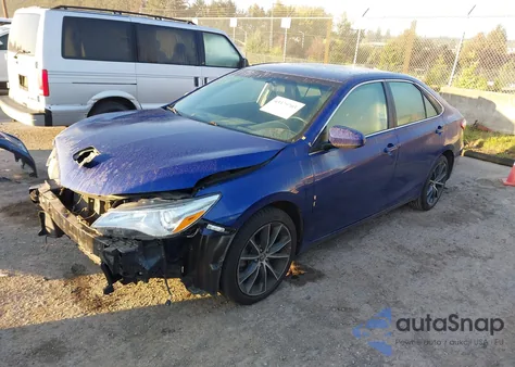 2015 Toyota Camry Xse z USA, uszkodzony, nr VIN 4T1BF1FK3FU919056